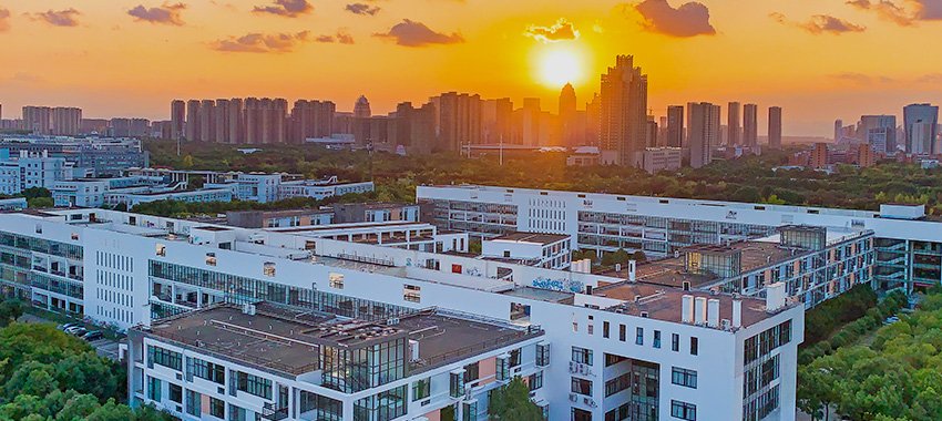 地址：土建天天体育下载SA306会议室